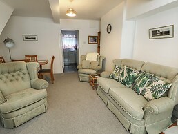 23 Beach Road