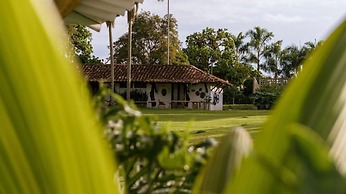 Hotel Rancho Eden