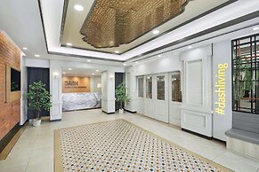 Dash Living Rochor
