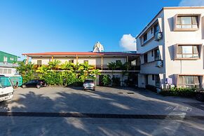 Tauese Seaview Hotel