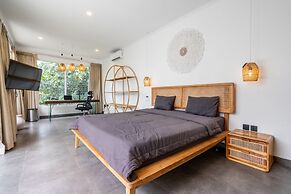 Sunny Home Villa