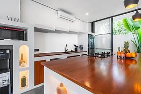 Sunny Home Villa