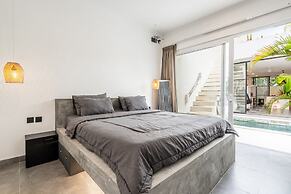 Sunny Home Villa