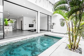 Sunny Home Villa