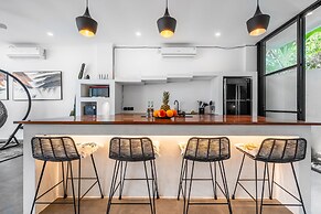 Sunny Home Villa