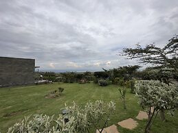 G Great Rift Villas