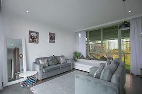 G Great Rift Villas