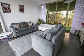 G Great Rift Villas