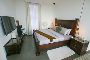 G Great Rift Villas