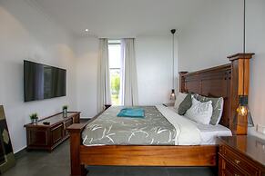 G Great Rift Villas