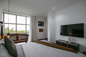 G Great Rift Villas