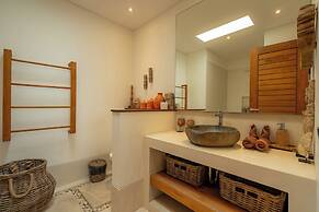 Flores Villa by Betterplace