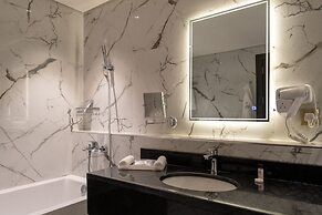 Alenwan Serviced Apartments