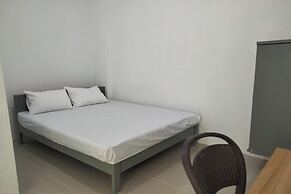 OYO Life 93054 Th Residence 135 Syariah