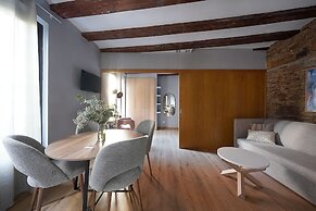 Numa | Lustre Apartments