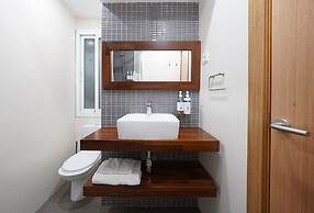 Numa | Lustre Apartments