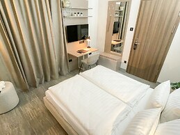 ARUS Hotels