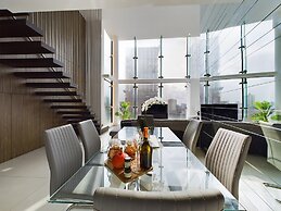 Amazing Skyline Views 3BR Duplex