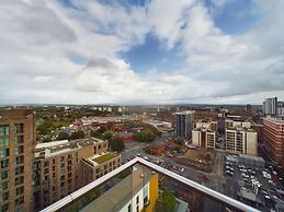 Amazing Skyline Views 3BR Duplex