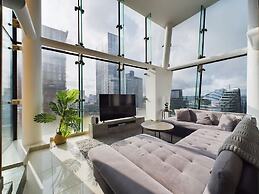 Amazing Skyline Views 3BR Duplex