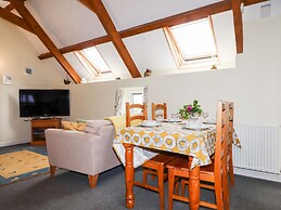 Higher Norton Barn