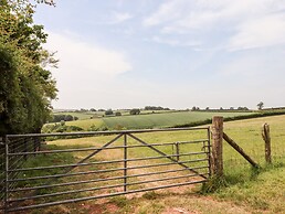 Higher Norton Barn