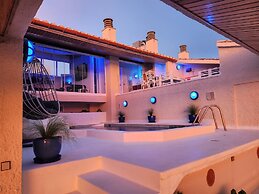 Solo Atico Guest Suites