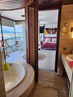Solo Atico Guest Suites