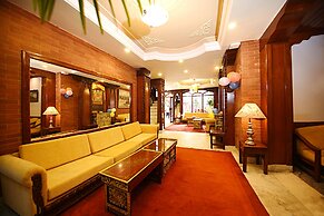 Hotel Nirvana Garden