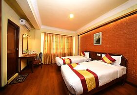 Hotel Nirvana Garden