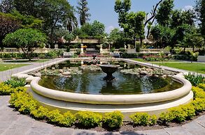 Hotel Nirvana Garden