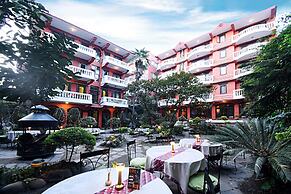 Hotel Nirvana Garden