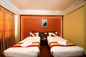 Hotel Nirvana Garden