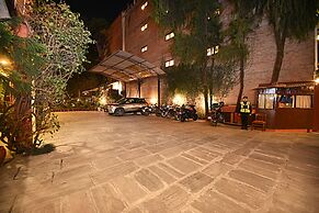 Hotel Nirvana Garden