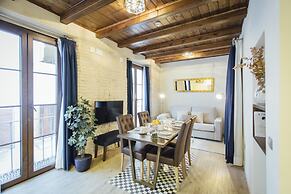 One&Lux Byron Suites