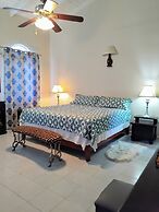 Rush Bond Villa