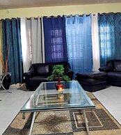 Rush Bond Villa