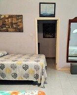 Rush Bond Villa