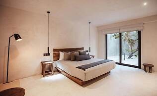 UMi Tulum
