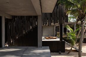 UMi Tulum