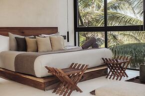 UMi Tulum