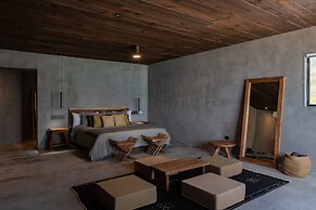UMi Tulum