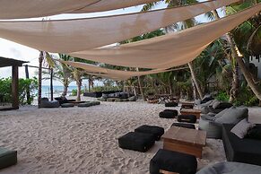 UMi Tulum
