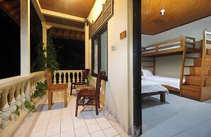 Sari Gong Guest House, A Trishula Collection