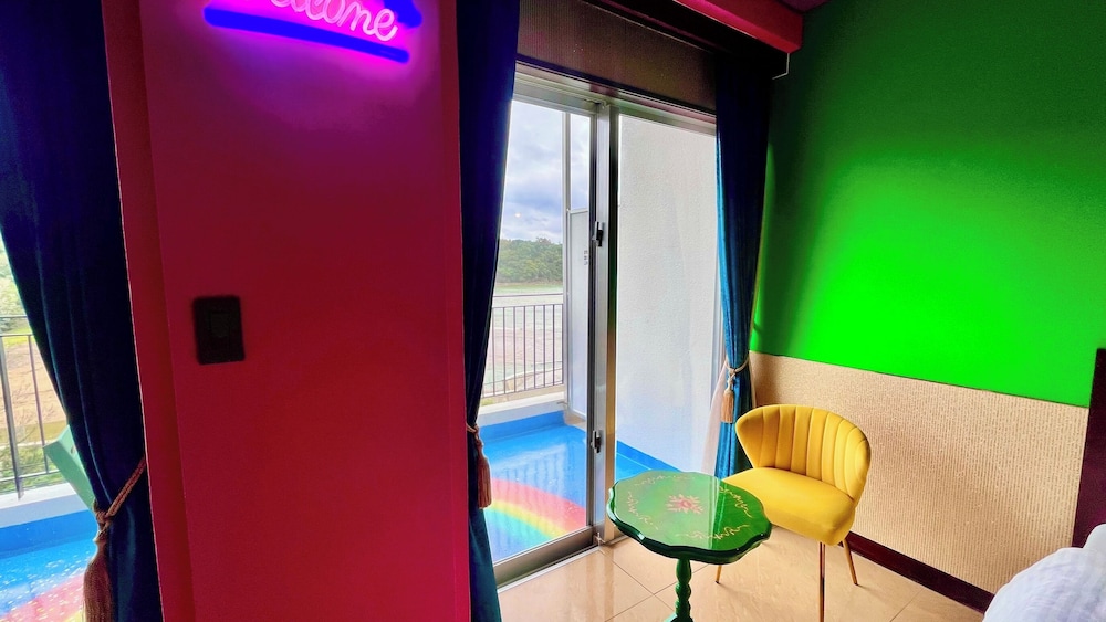 Hundred Days Hotel