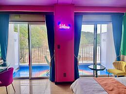Hundred Days Hotel
