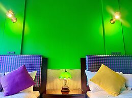Hundred Days Hotel