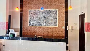Hundred Days Hotel