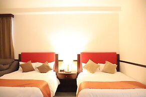 Hundred Days Hotel