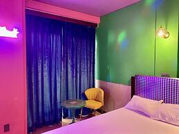 Hundred Days Hotel